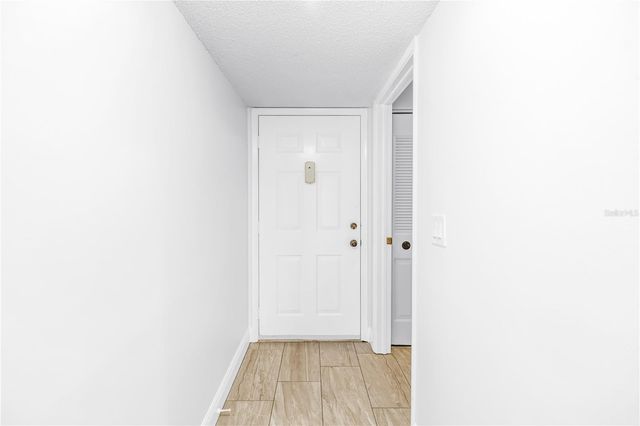 723 83RD AVENUE N 102, St Petersburg, FL 33702