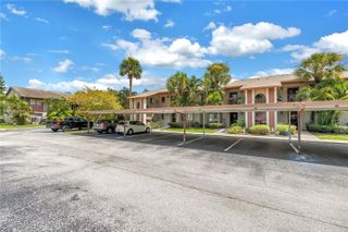 723 83RD AVENUE N 102, St Petersburg, FL 33702