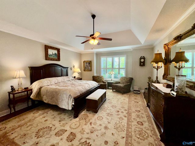 12 Hawthorn Heights Blvd, Huntsville, AL 35824