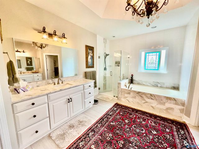 12 Hawthorn Heights Blvd, Huntsville, AL 35824