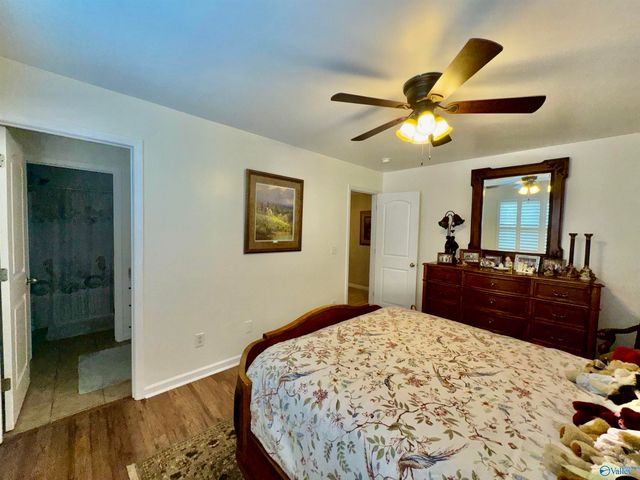 12 Hawthorn Heights Blvd, Huntsville, AL 35824