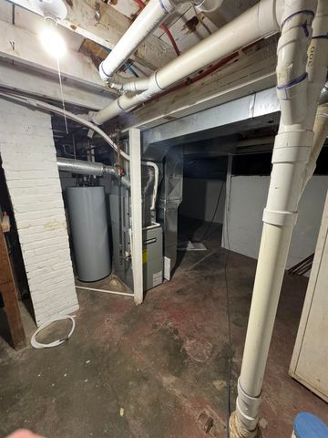 905 NE 8th Ave, Minot, ND 58703