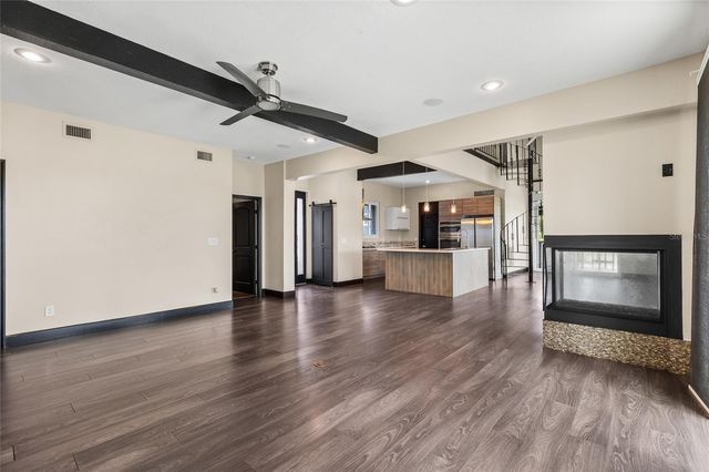 18200 CYPRESS COVE LANE, Lutz, FL 33549