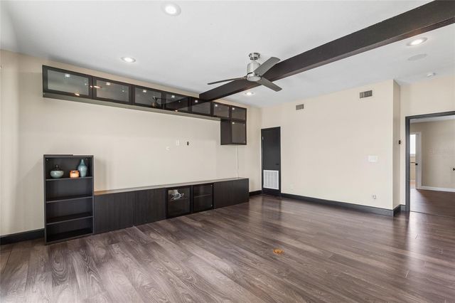 18200 CYPRESS COVE LANE, Lutz, FL 33549
