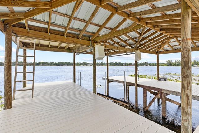 18200 CYPRESS COVE LANE, Lutz, FL 33549
