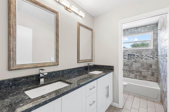 18200 CYPRESS COVE LANE, Lutz, FL 33549