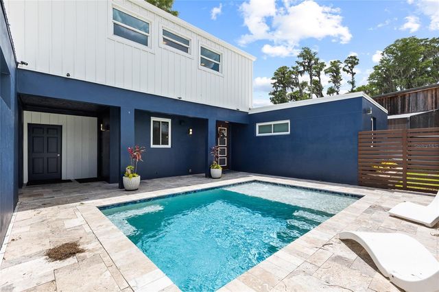 18200 CYPRESS COVE LANE, Lutz, FL 33549