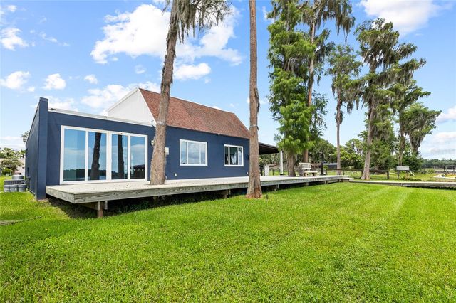 18200 CYPRESS COVE LANE, Lutz, FL 33549