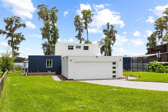 18200 CYPRESS COVE LANE, Lutz, FL 33549