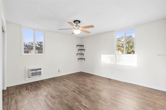 18200 CYPRESS COVE LANE, Lutz, FL 33549