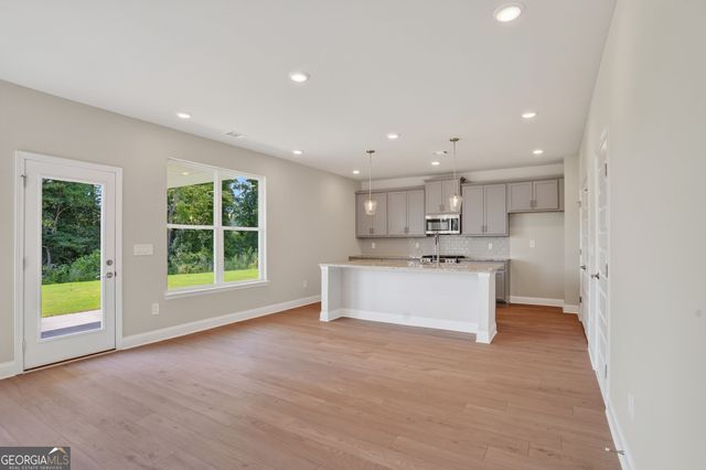20 Sherwood Drive, Commerce, GA 30529