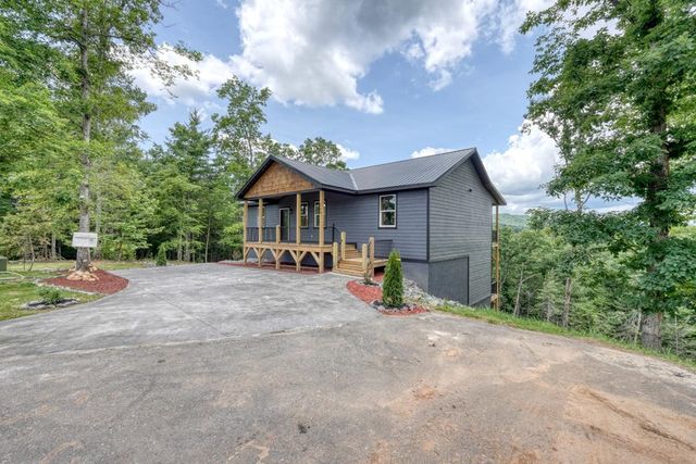 140 Short Oak Run, Murphy, NC 28906