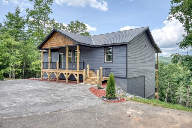 140 Short Oak Run, Murphy, NC 28906