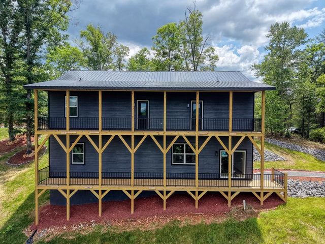 140 Short Oak Run, Murphy, NC 28906