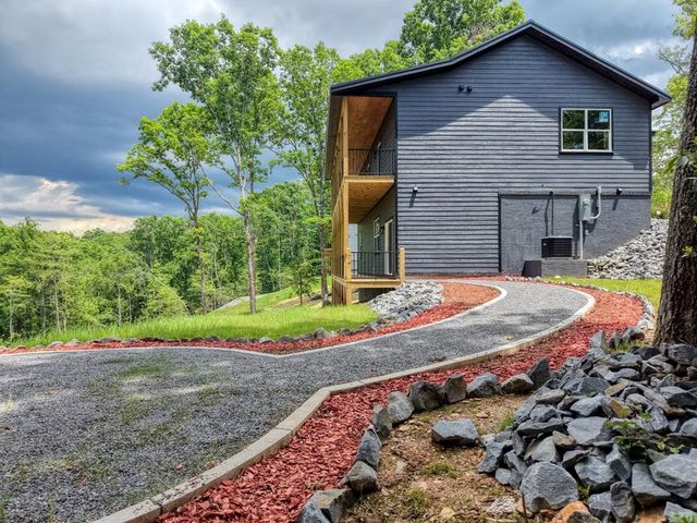 140 Short Oak Run, Murphy, NC 28906