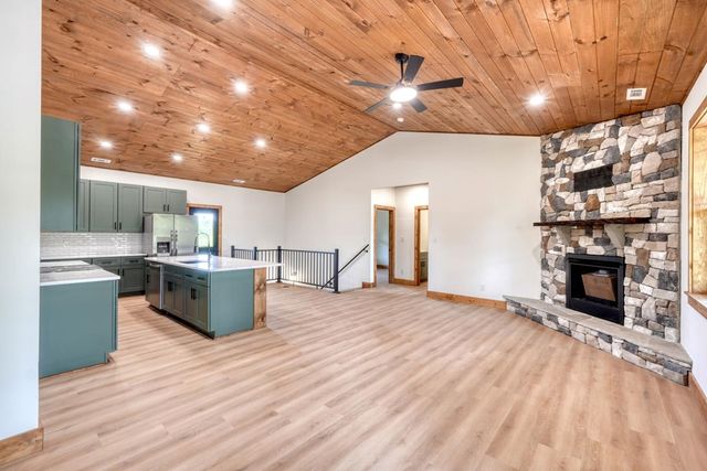 140 Short Oak Run, Murphy, NC 28906