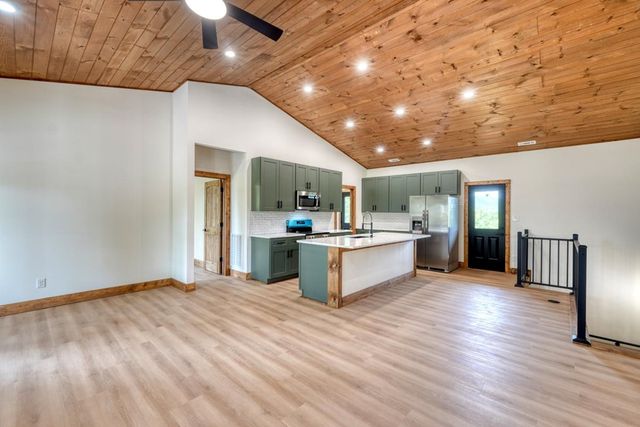 140 Short Oak Run, Murphy, NC 28906