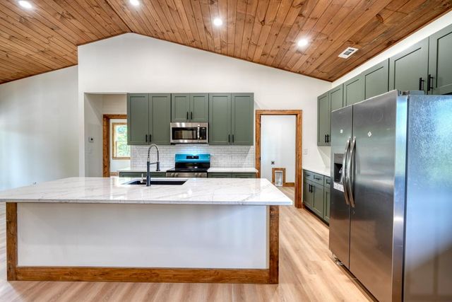 140 Short Oak Run, Murphy, NC 28906