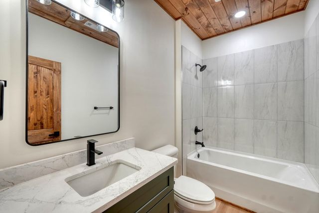 140 Short Oak Run, Murphy, NC 28906