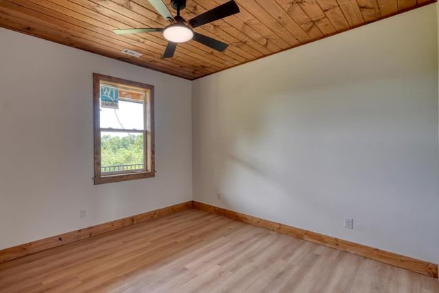 140 Short Oak Run, Murphy, NC 28906