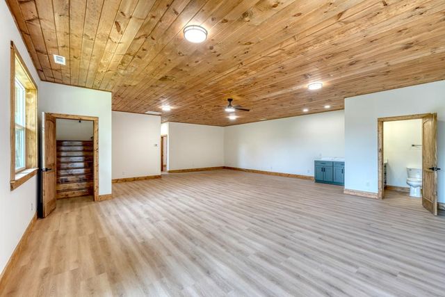 140 Short Oak Run, Murphy, NC 28906