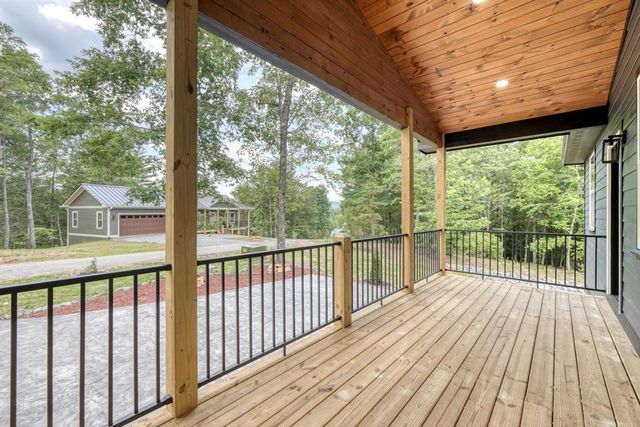 140 Short Oak Run, Murphy, NC 28906