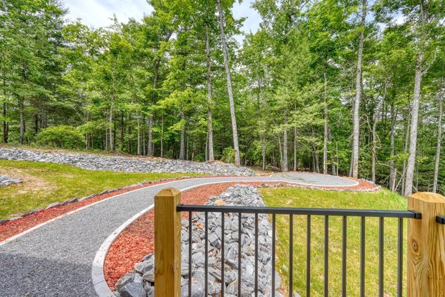 140 Short Oak Run, Murphy, NC 28906