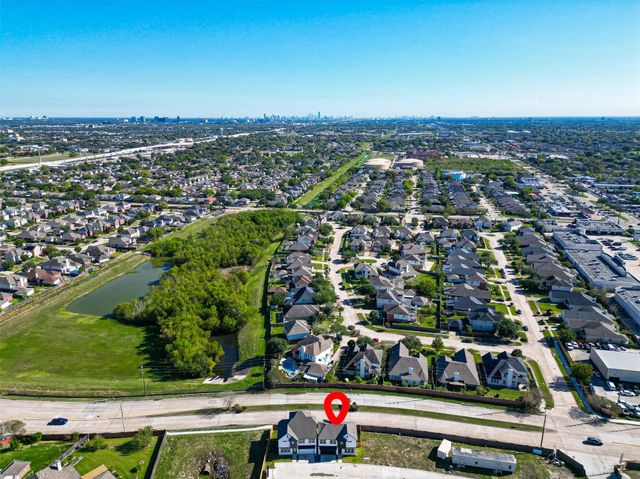 6702 Metro Blvd 52, Houston, TX 77083