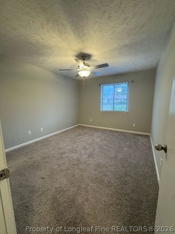 801 Applewood Lane, Fayetteville, NC 28303