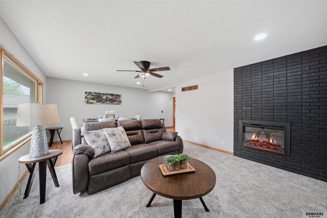 3311 calvert Street, Lincoln, NE 68506