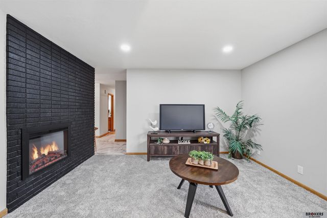 3311 calvert Street, Lincoln, NE 68506