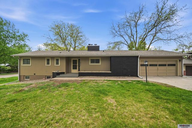 3311 calvert Street, Lincoln, NE 68506