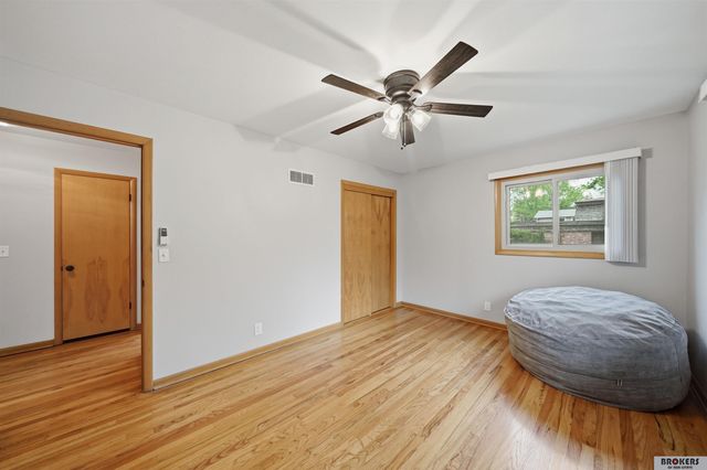 3311 calvert Street, Lincoln, NE 68506