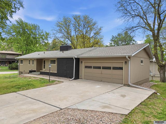3311 calvert Street, Lincoln, NE 68506