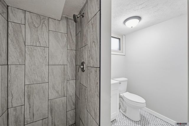3311 calvert Street, Lincoln, NE 68506