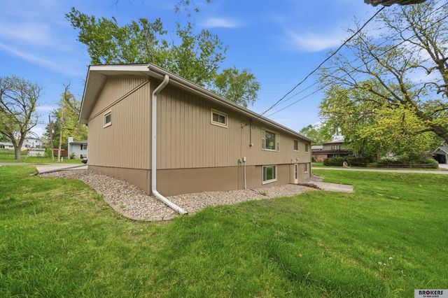 3311 calvert Street, Lincoln, NE 68506