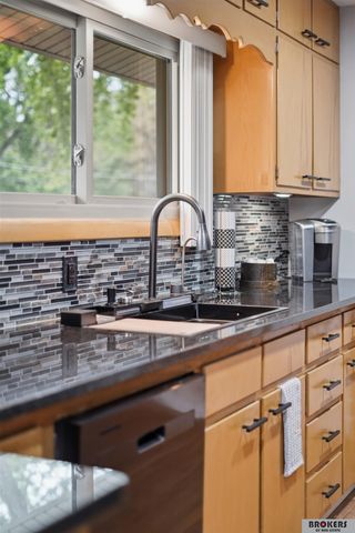 3311 calvert Street, Lincoln, NE 68506