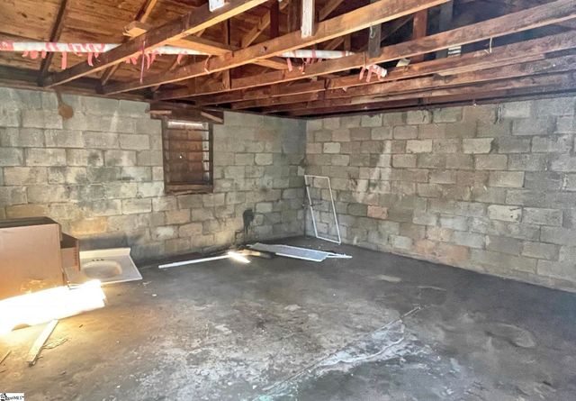 405 E Frederick Street, Gaffney, SC 29340