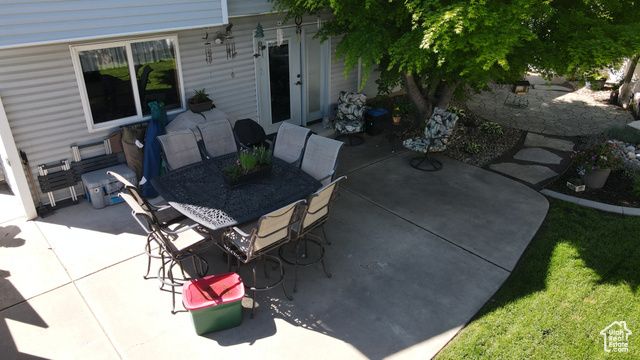 171 E SHADOWBROOK LN, Kaysville, UT 84037