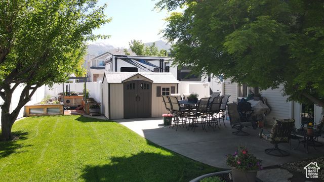 171 E SHADOWBROOK LN, Kaysville, UT 84037