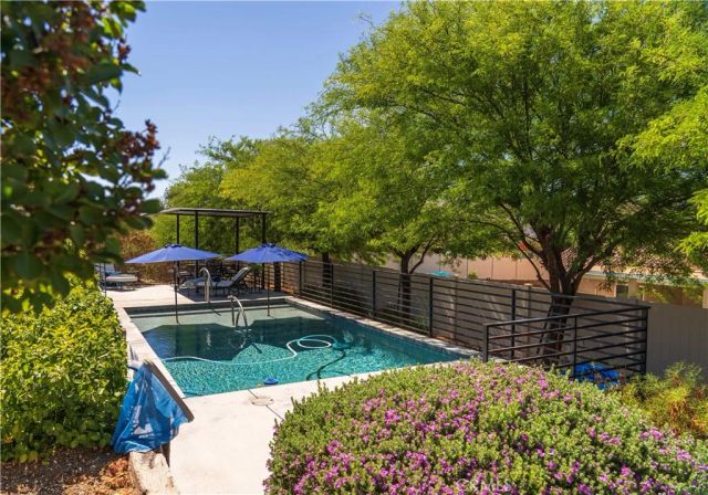 56136 Mountain View, Yucca Valley, CA 92284