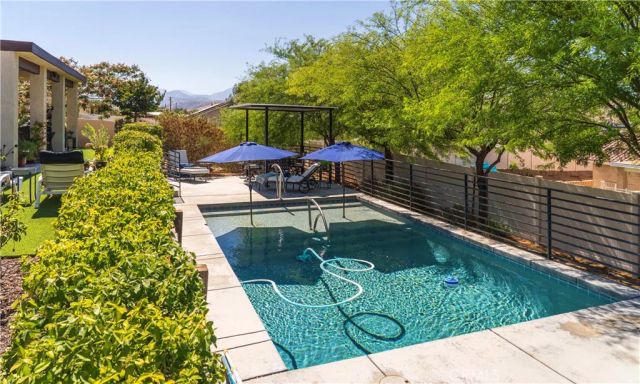 56136 Mountain View, Yucca Valley, CA 92284