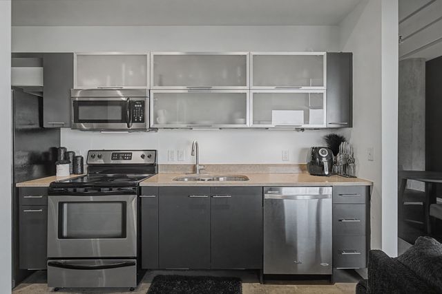 2115 Yeaman Pl Apt 409, Nashville, TN 37206