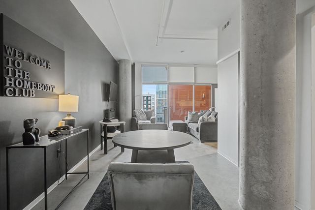 2115 Yeaman Pl Apt 409, Nashville, TN 37206