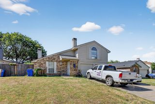 803 Canary Lane, Mansfield, TX 76063