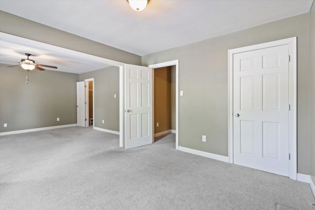 700 ST. AUGUSTINE SQ, Memphis, TN 38104