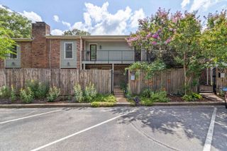 700 ST. AUGUSTINE SQ, Memphis, TN 38104