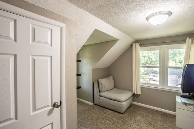 2508 Mann Avenue, Des Moines, IA 50310