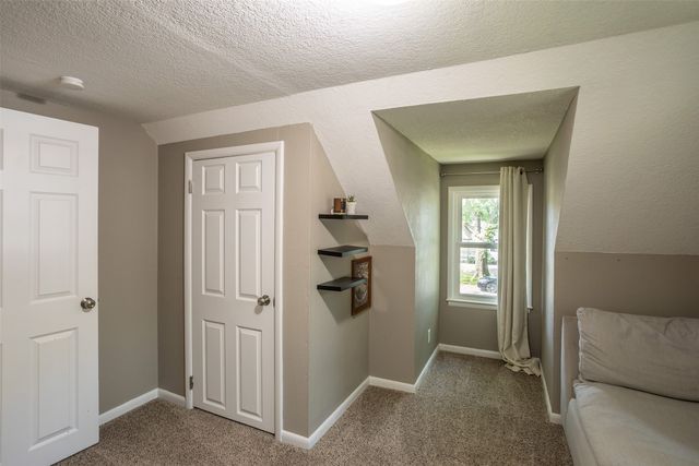 2508 Mann Avenue, Des Moines, IA 50310