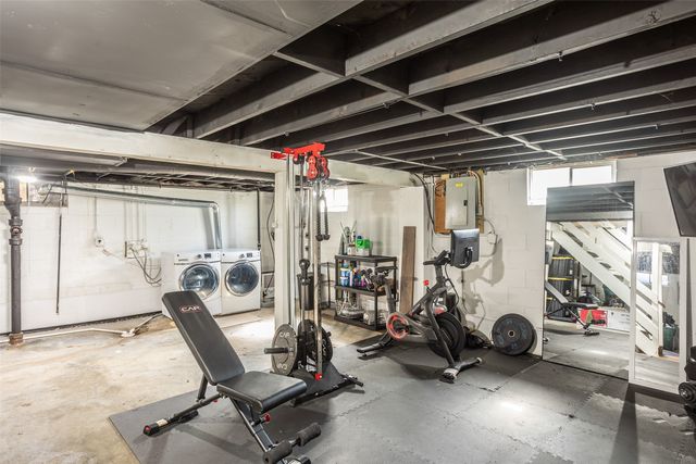 2508 Mann Avenue, Des Moines, IA 50310